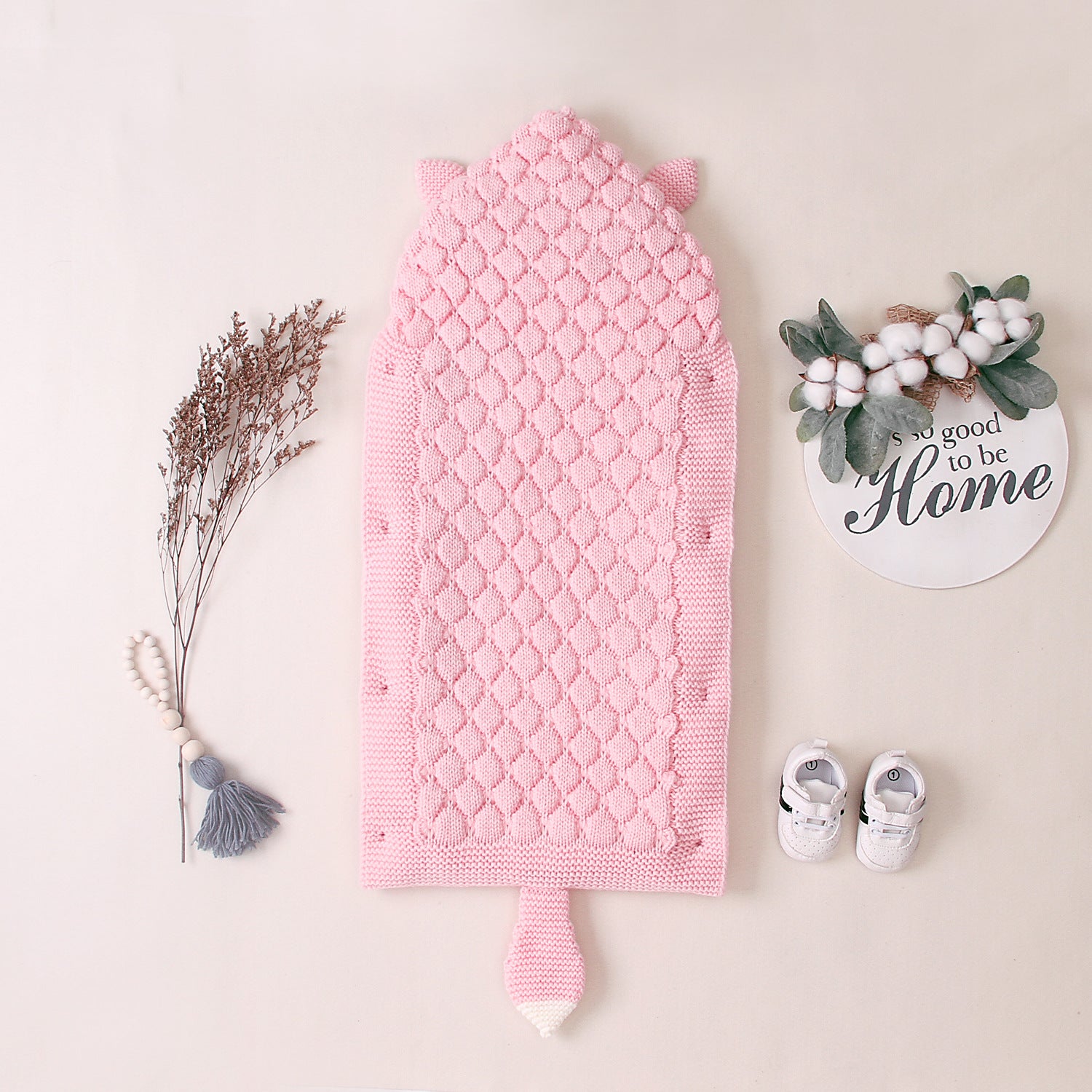 Cute shape solid color newborn anti-kick quilt
