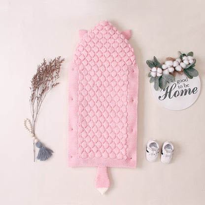 Cute shape solid color newborn anti-kick quilt